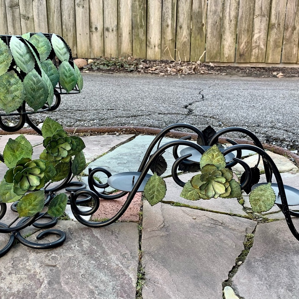 Vintage Set of Wrought Iron 3 Tier Center Piece Candleholder & 2 Tea Light